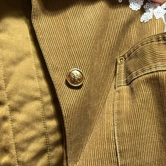 Gorgeous Tory Burch Brown Corduroy Jacket with White Floral Details - Picture 12 of 12